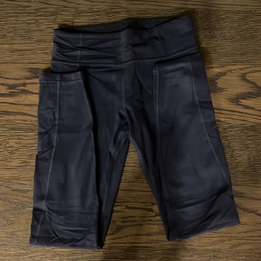 Super cute, dark blue, athleta girl, leggings, size large/12
